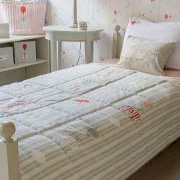 Quilt (Single) - Duck Egg Stripe / Floating (Bed Linen)