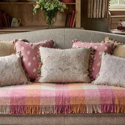 Appliqued Linen Echinacea Cushion with Tassels